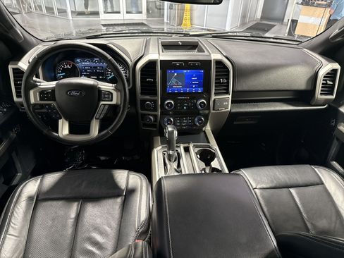 Used 2019 Ford F150 Lariat w/ Equipment Group 502A Luxury AWD/4WD image 31