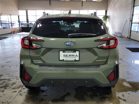 Certified 2024 Subaru Crosstrek 2.5i Limited w/ Crosstrek Mirror Package image 7