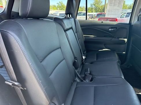 Used 2022 Honda Pilot Special Edition image 13