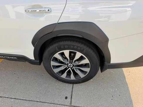 Used 2023 Subaru Outback Touring XT AWD/4WD image 6