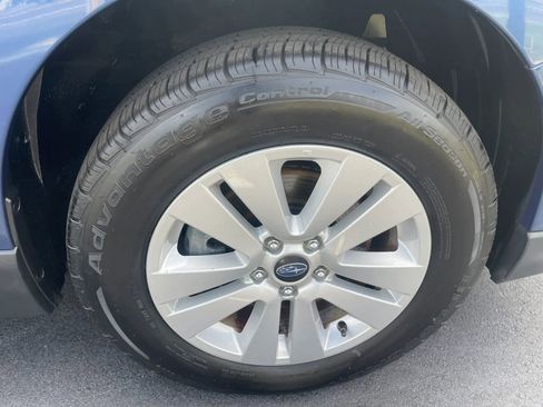 Used 2019 Subaru Outback 2.5i Premium AWD/4WD image 22