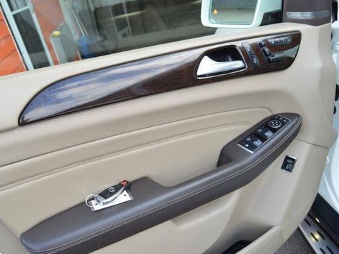 Used 2015 Mercedes-Benz ML 350 4MATIC image 58