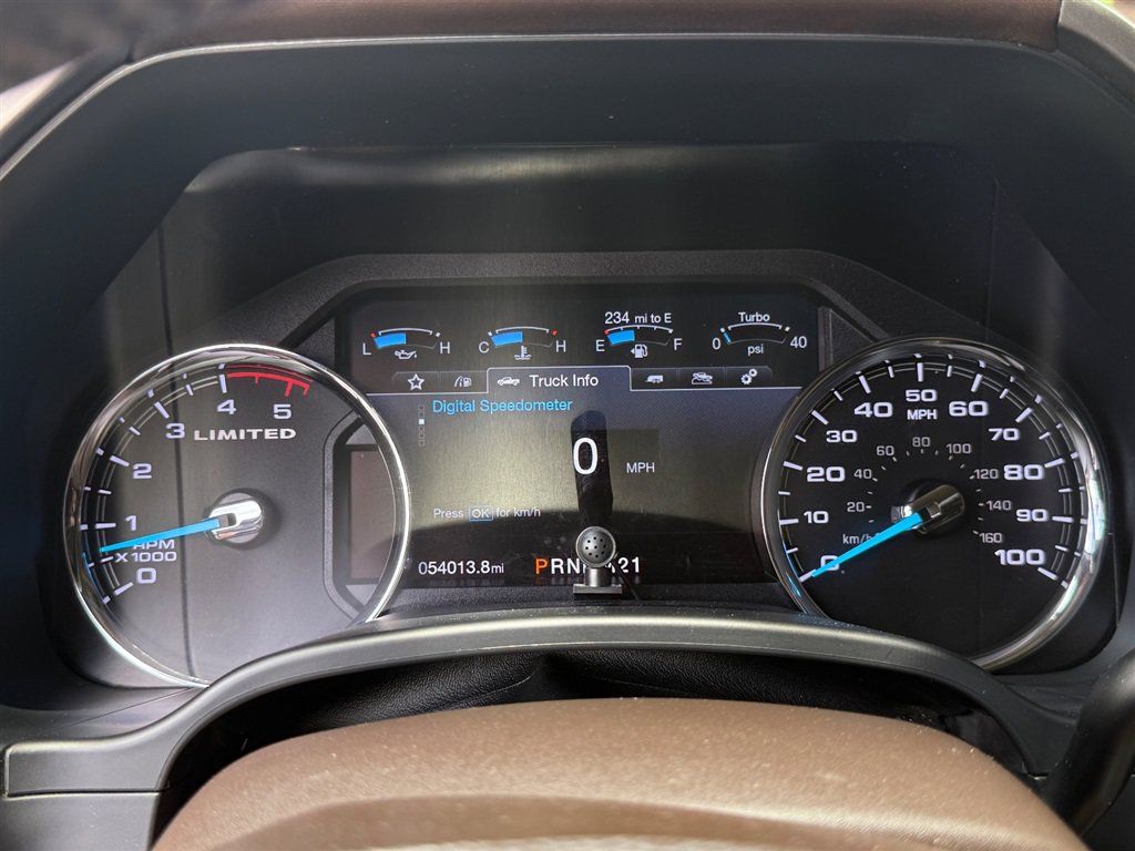 Used 2019 Ford F350 Limited w/ FX4 Off-Road Package AWD/4WD image 37