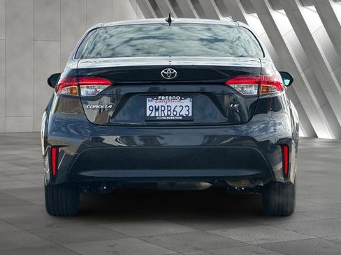 Used 2024 Toyota Corolla LE image 5