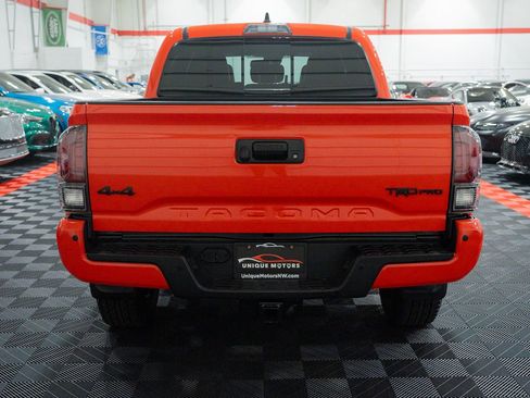Used 2023 Toyota Tacoma TRD Pro AWD/4WD image 5