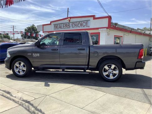 Used 2019 RAM 1500 Express w/ Express Value Package RWD image 1