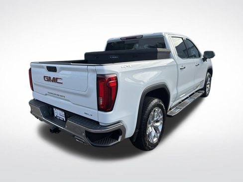Used 2022 GMC Sierra 1500 SLT w/ SLT Convenience Package AWD/4WD image 3