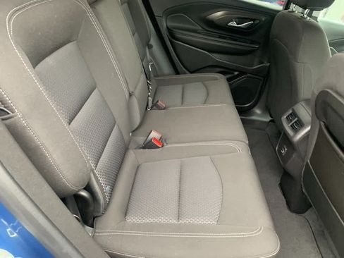 Used 2024 GMC Terrain SLE FWD image 21