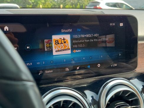 Used 2023 Mercedes-Benz EQB 300 4MATIC w/ Pinnacle Package image 33