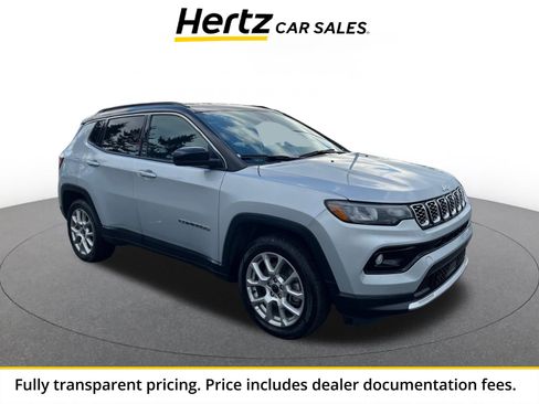 Used 2025 Jeep Compass Limited AWD/4WD image 1