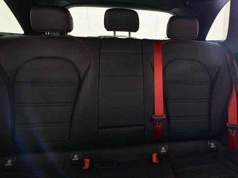Used 2022 Mercedes-Benz GLC 43 AMG 4MATIC w/ Driver Assistance Package image 8