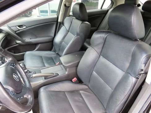 Used 2010 Acura TSX V6 Sedan FWD image 16