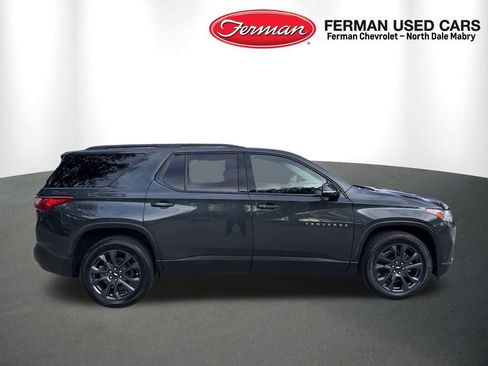 Used 2019 Chevrolet Traverse RS image 2