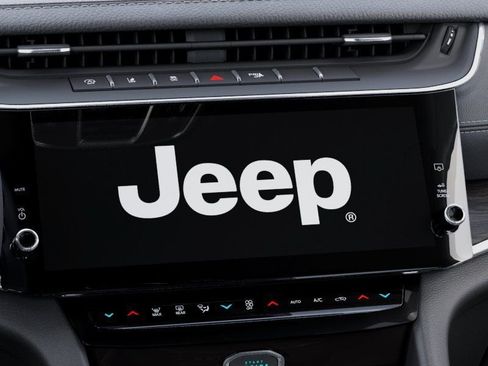 New 2026 Jeep Grand Cherokee L Limited w/ Luxury Tech Group II AWD/4WD image 18