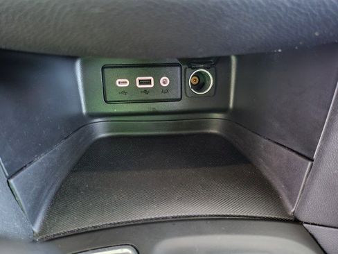 Used 2024 Chevrolet Equinox LT w/ LPO, Floor Liner Package image 29