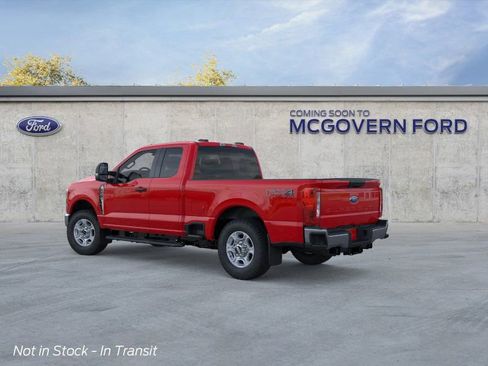 New 2026 Ford F250 XLT w/ FX4 Off-Road Package image 5