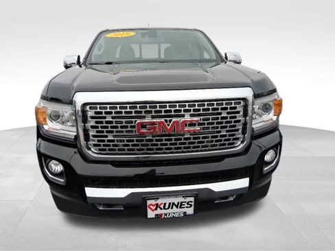 Used 2019 GMC Canyon Denali image 13