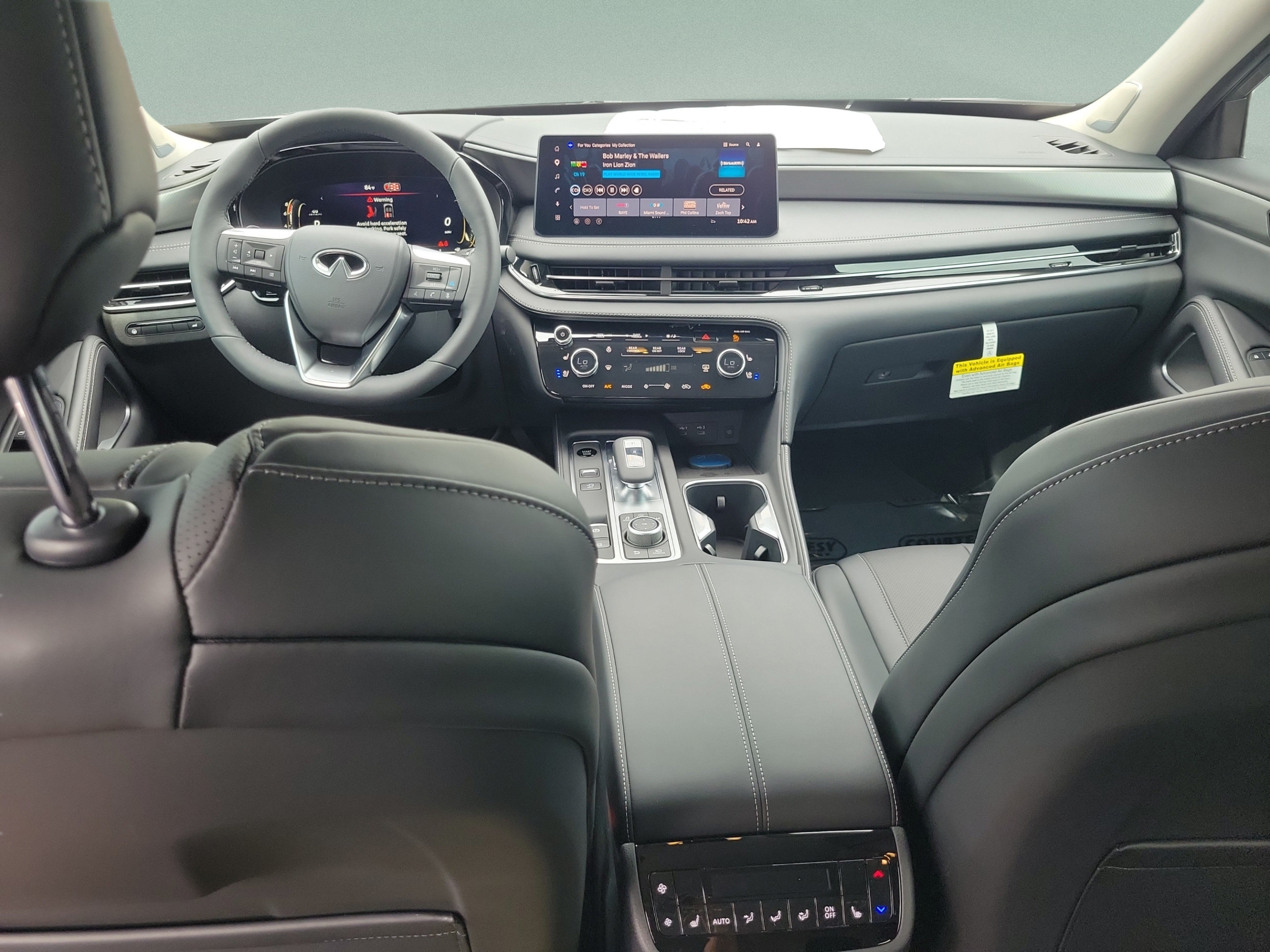 New 2027 INFINITI QX60 Luxe w/ Family Package FWD image 7