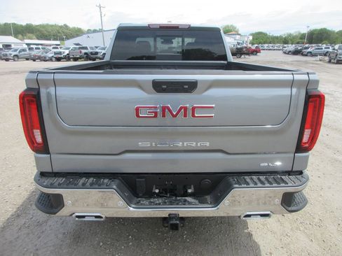 New 2026 GMC Sierra 1500 SLT w/ SLT Premium Plus Package AWD/4WD image 6