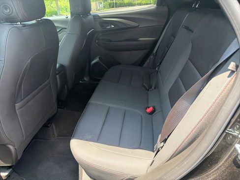 Used 2023 Chevrolet TrailBlazer RS AWD/4WD image 10