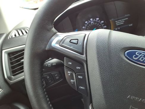 Used 2019 Ford Edge SEL w/ Equipment Group 201A FWD image 15