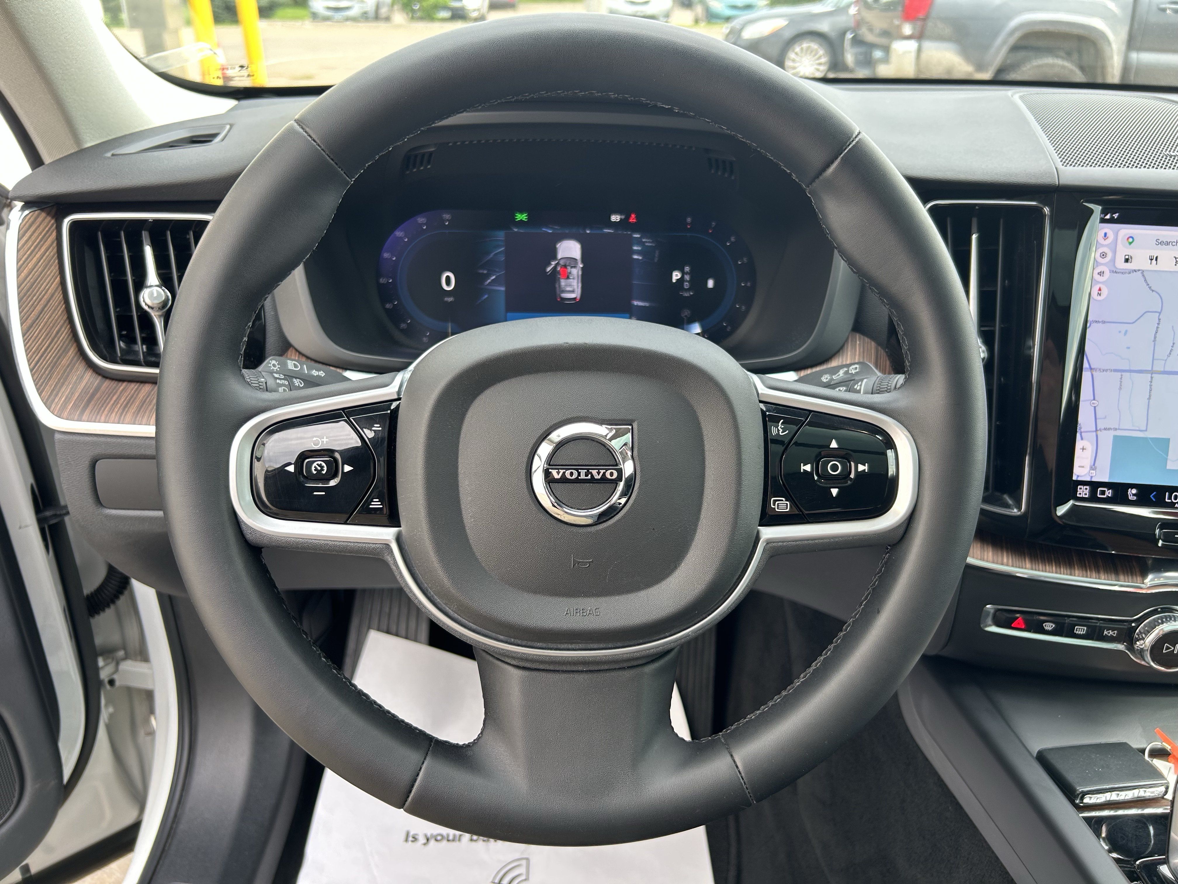 Used 2023 Volvo XC60 B5 Plus w/ Climate Package AWD/4WD image 23