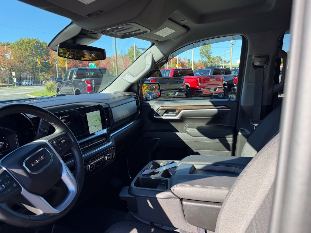 Used 2024 GMC Sierra 1500 Elevation AWD/4WD image 18