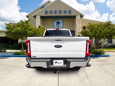 Used 2025 Ford F250 Lariat w/ Chrome Package AWD/4WD image 4