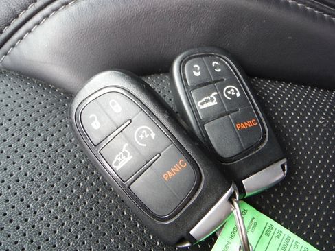 Used 2020 Jeep Cherokee Limited AWD/4WD image 46