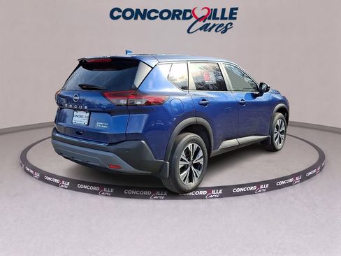 Certified 2023 Nissan Rogue SV AWD/4WD image 7