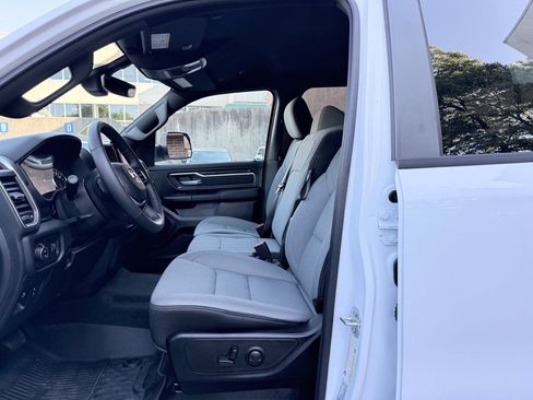 Used 2024 RAM 1500 Big Horn AWD/4WD image 13