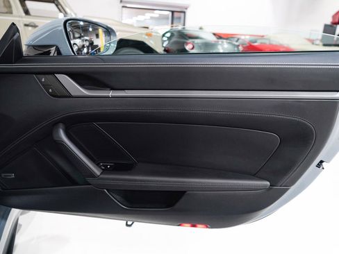Used 2023 Porsche 911 Carrera S image 19