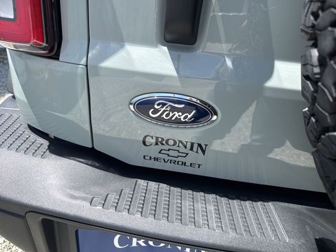 Used 2024 Ford Bronco Badlands AWD/4WD image 9