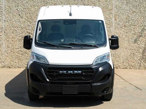 Used 2023 RAM ProMaster 2500 FWD image 5