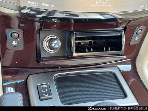 Used 2015 Lexus LX 570 4WD image 24