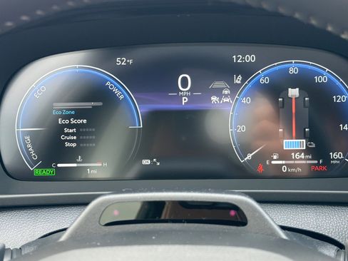 New 2026 Toyota Crown Signia Limited w/ Advanced Technology Package image 22