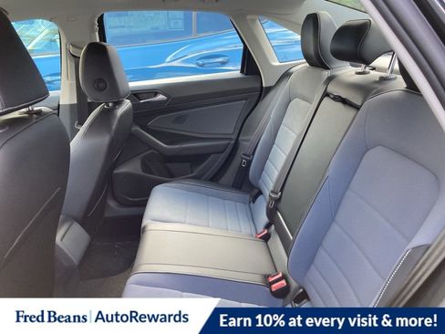 New 2026 Volkswagen Jetta SE image 10