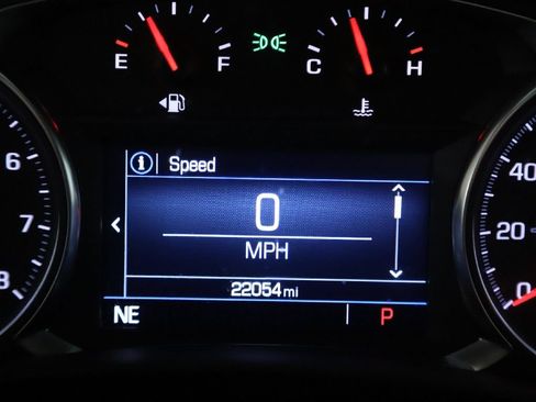 Used 2023 GMC Terrain SLE w/ Driver Convenience Package FWD image 25