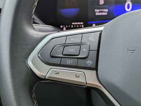 Certified 2023 Volkswagen Taos S FWD image 33