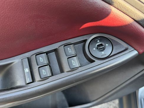 Used 2014 Ford Focus SE w/ Equipment Group 201A FWD image 13