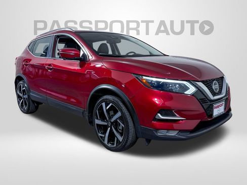 Used 2022 Nissan Rogue Sport SL w/ Premium Package image 5