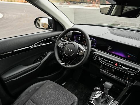 New 2026 Kia Seltos S image 13