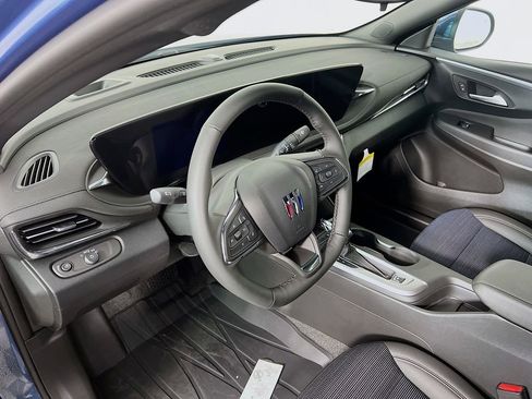New 2025 Buick Envista Preferred w/ Convenience I Package image 8