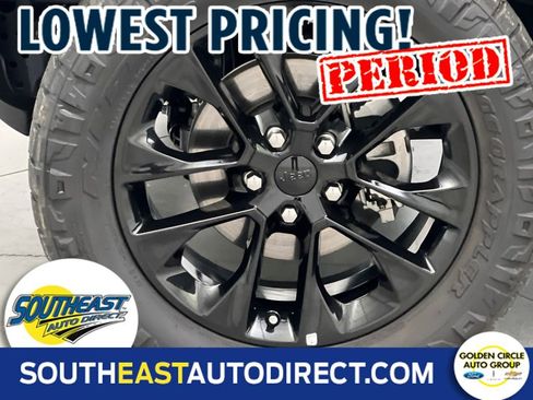 Used 2021 Jeep Wrangler Unlimited Sahara w/ Cold Weather Group image 65