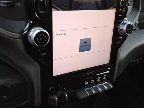 New 2025 RAM 2500 Tradesman image 25