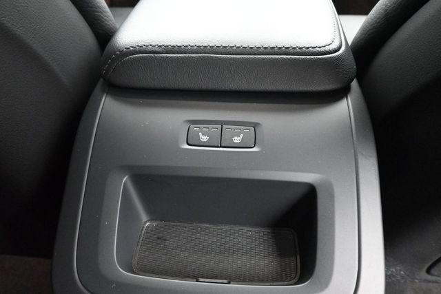 Used 2025 Volvo S60 B5 Plus FWD image 32