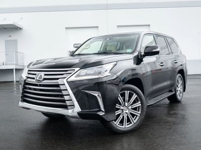 Used 2017 Lexus LX 570 4WD w/ Luxury Package