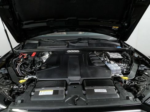 Used 2023 Audi Q7 2.0T Premium w/ Convenience Package image 34