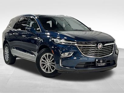 Used 2023 Buick Enclave Essence