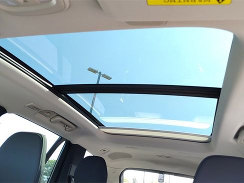 New 2026 Volvo XC90 B6 Plus w/ Protection Package image 25